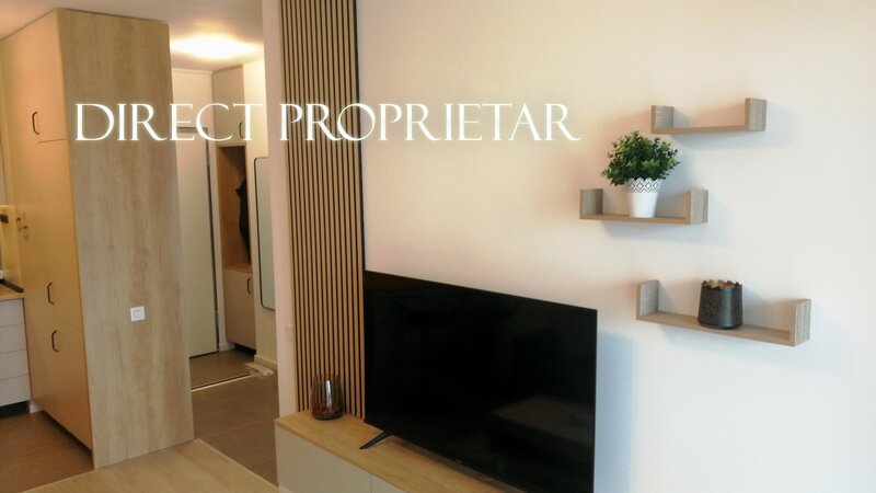 Nicolae Teclu metrou, bloc Estoria.